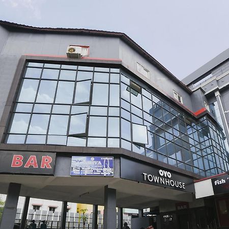 Hotel Collection O Vadapalani Chennai Zewnętrze zdjęcie
