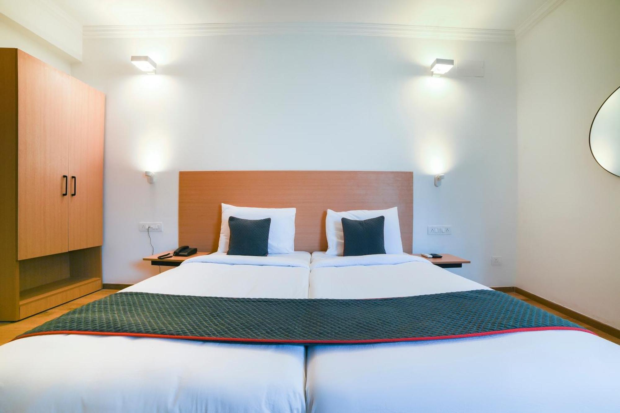 Hotel Collection O Vadapalani Chennai Zewnętrze zdjęcie