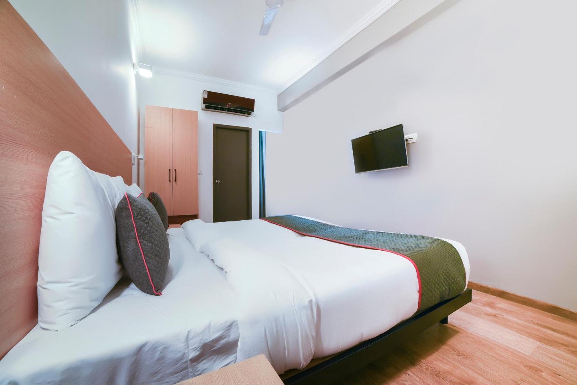 Hotel Collection O Vadapalani Chennai Zewnętrze zdjęcie