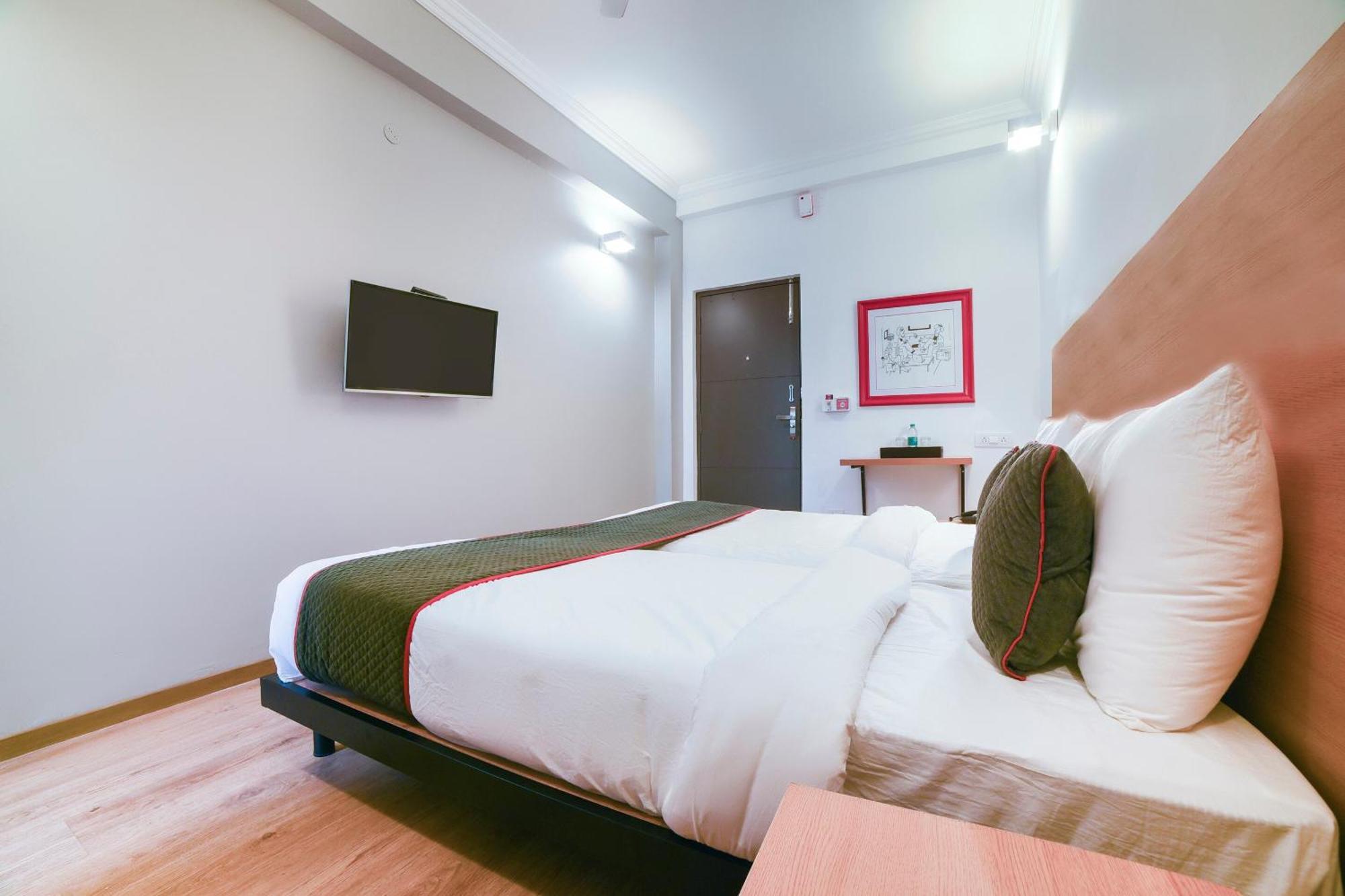 Hotel Collection O Vadapalani Chennai Zewnętrze zdjęcie